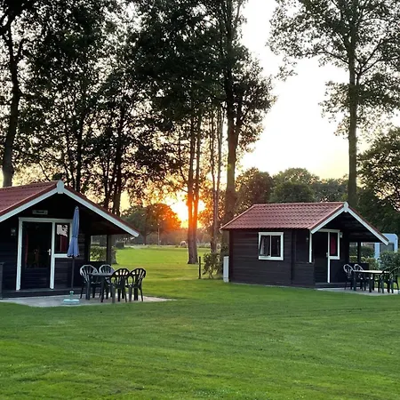 캠프장 Recreatiepark Den Blanken Neede