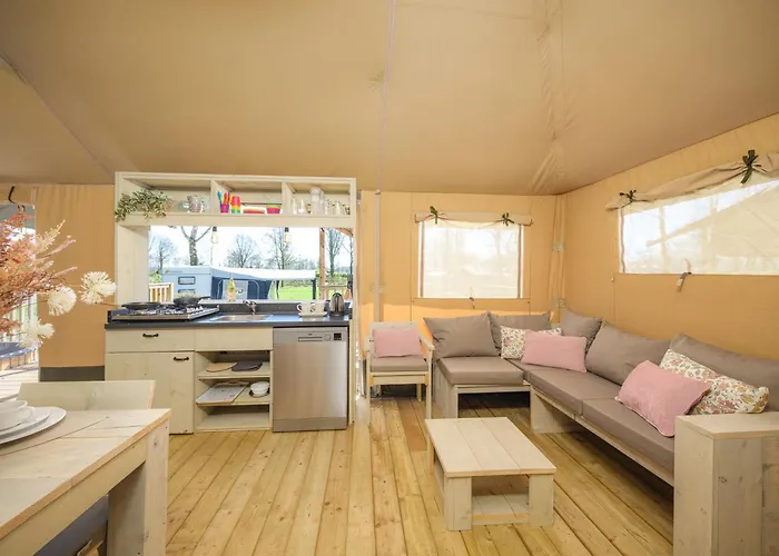 Recreatiepark Den Blanken Camping *